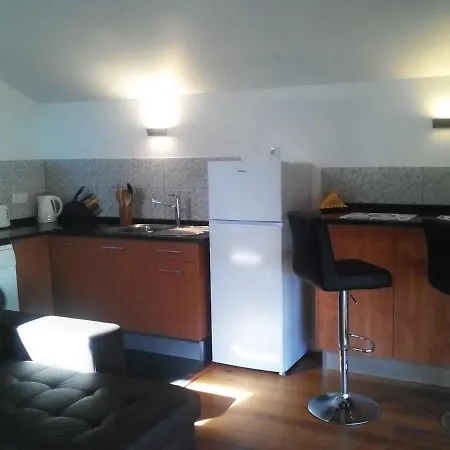 Yellow House 2 Bedroom Historic Centre A+ Location